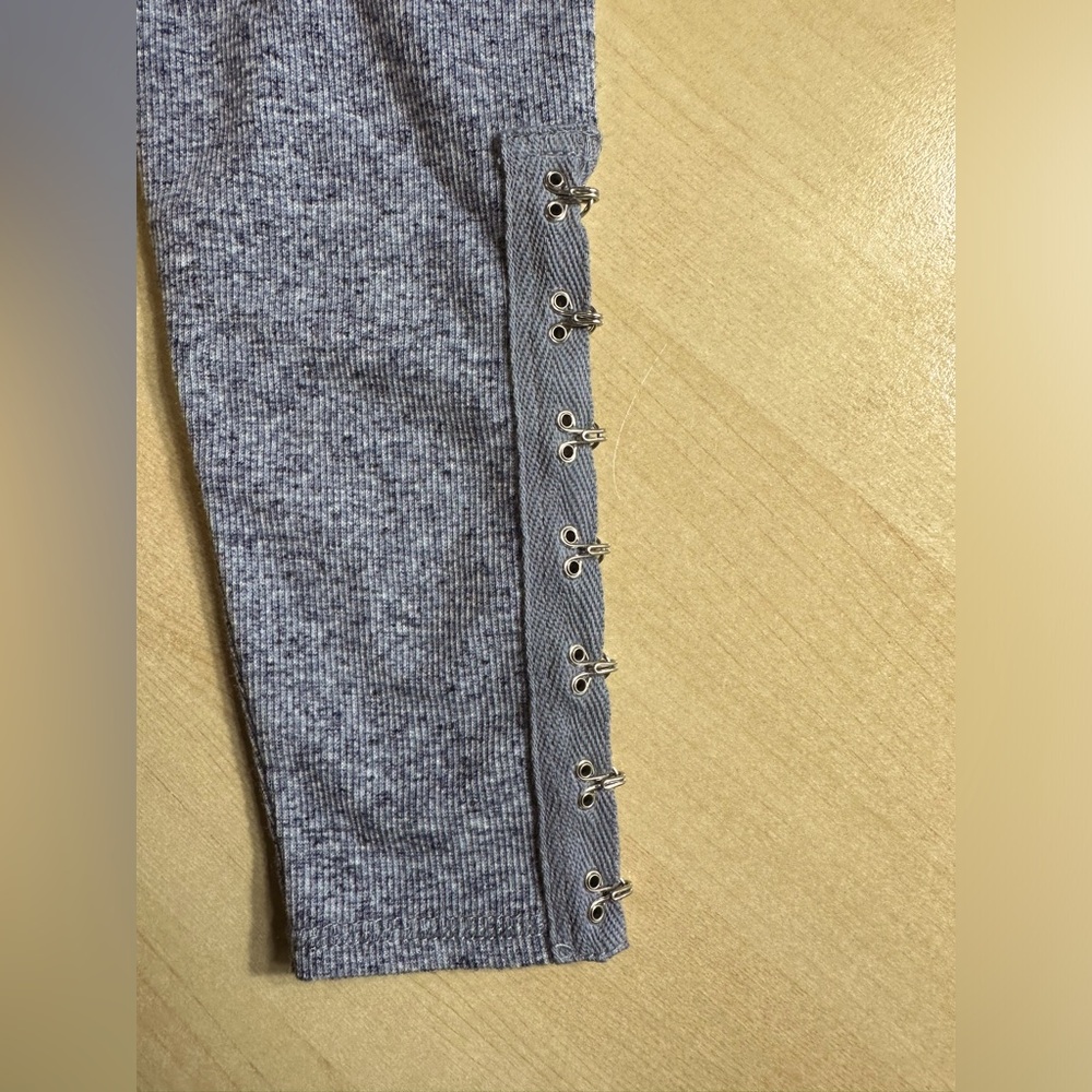 Chaser Long-Sleeve Top with Hood- NWT - Picture 6 of 8